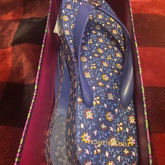 Tory Burch Shoes - Tory Burch Blue Floral Platform Flip-Flops